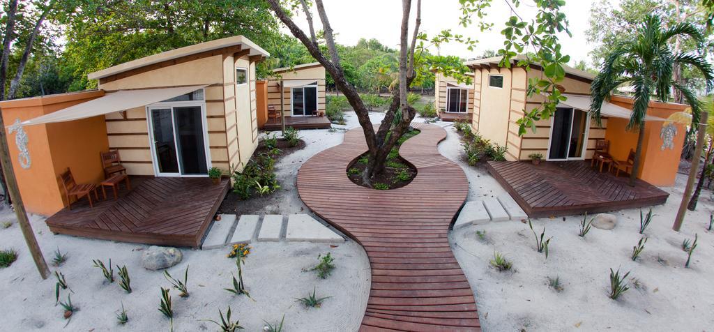 Coral Beach Village Resort Utila Exterior foto